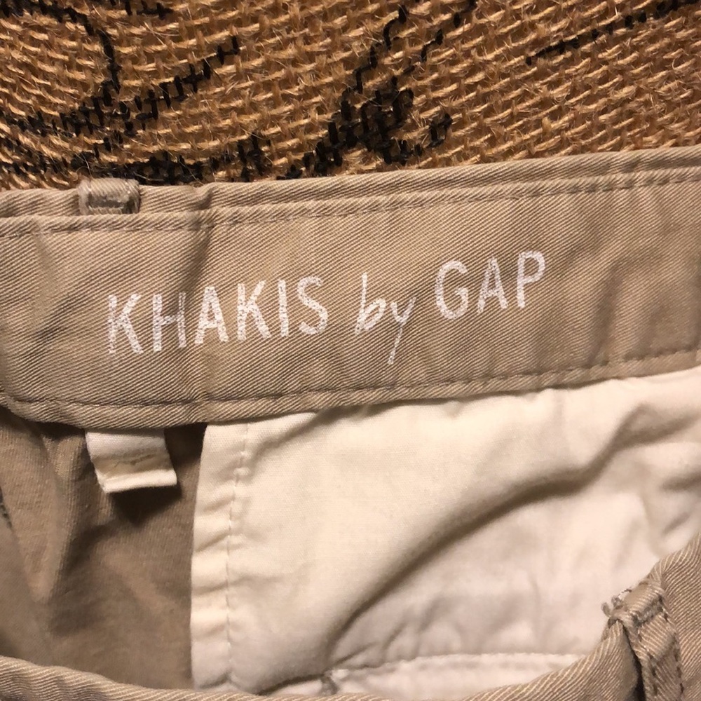 Khakis by gap barely worn - Picture 2 of 3